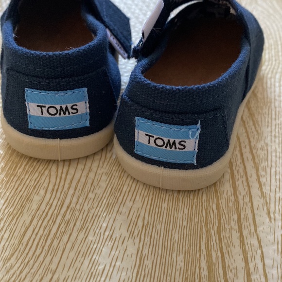 Tiny Toms - Picture 7 of 7